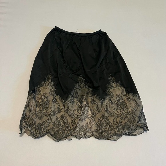 Saramae Other - VINTAGE Saramae Lingerie black imported lace slip L